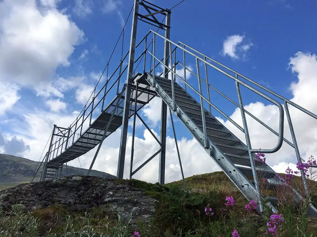 Een van de bruggen op de Kungsleden in Norbotten
